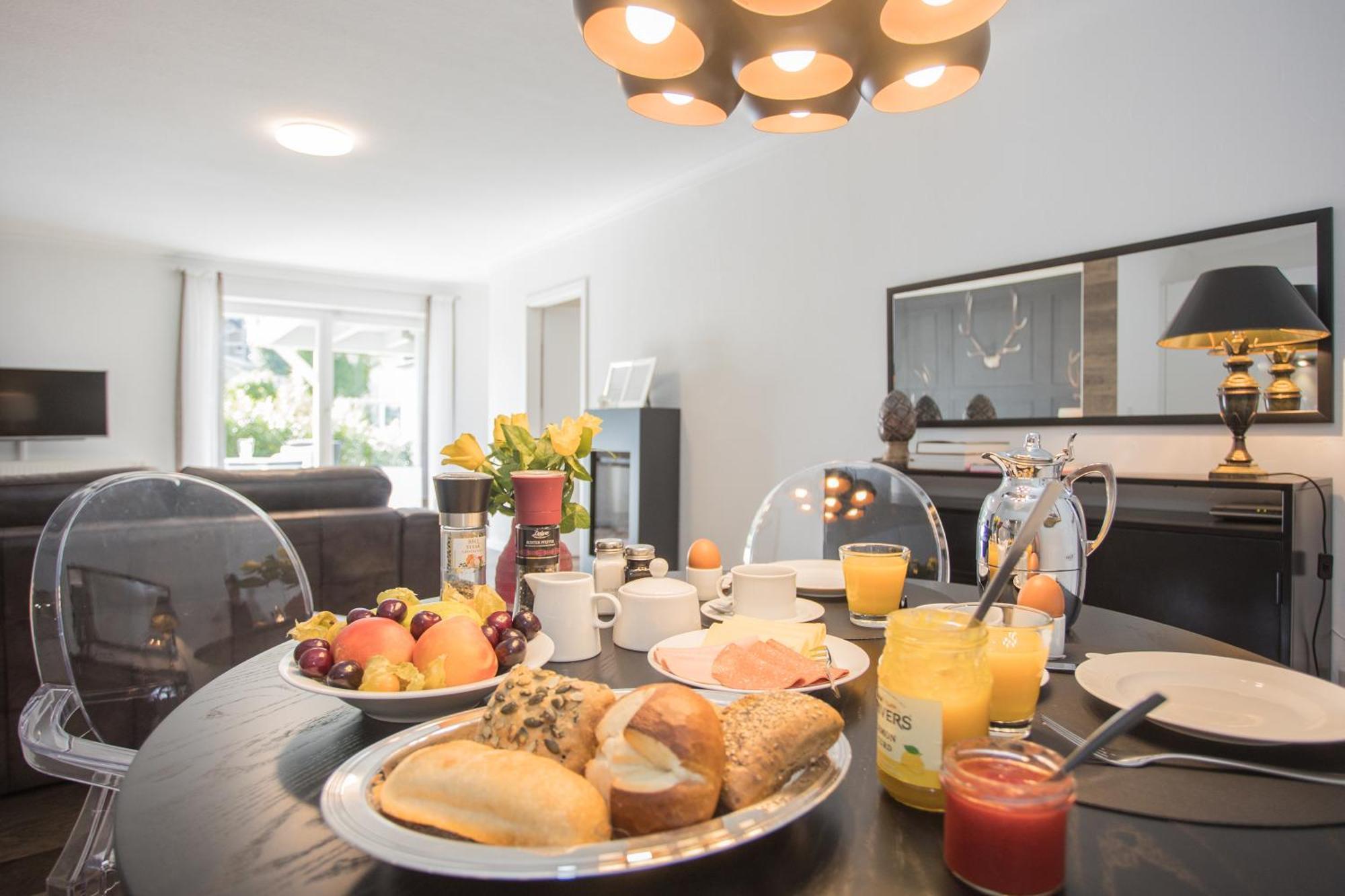 The Suite Winterberg Deluxe - Exklusive Ausstattung, Bestlage Zwischen Skikarussell Und Marktplatz, Eigener Garten, Ski- Und Fahrradraum, Ruhige Suedausrichtung, Wlan, Hundefreundlich Exterior foto